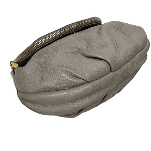 ★ Like new Marc Jacobs Iconic Medium Natasha Tan Leather Crossbody Bag - Picture 5 of 13